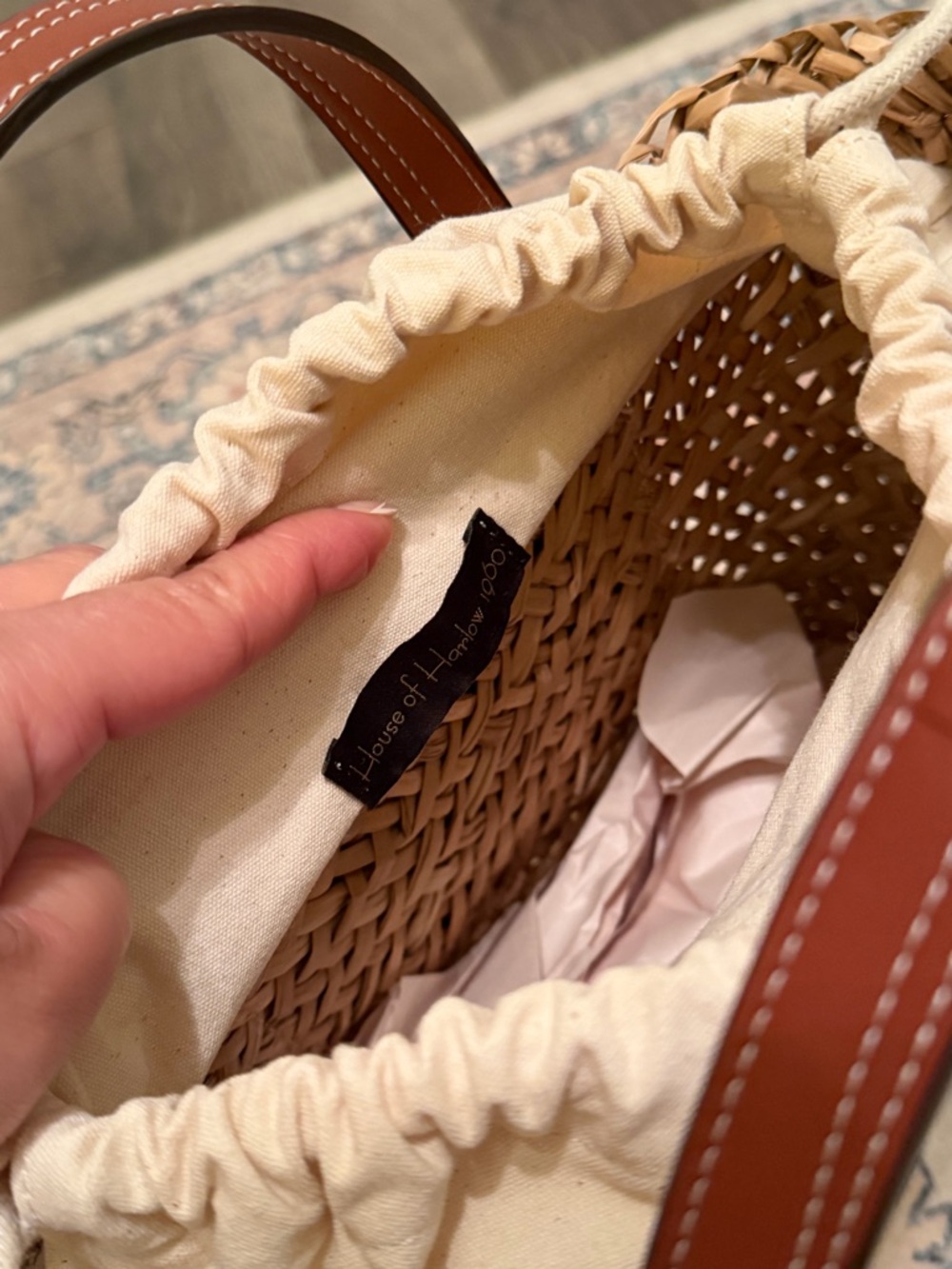 House of Harlow 1960 | Woven Straw Crossbody - Picture 7 of 9